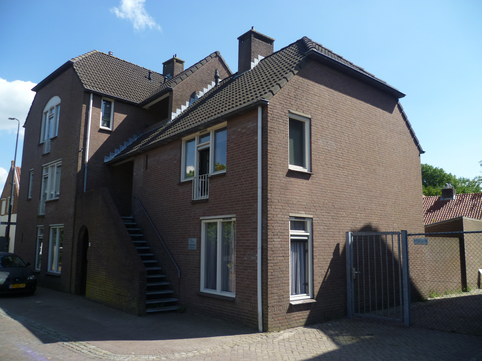 Dorpsplein 5, 5094 GJ Lage Mierde, Nederland