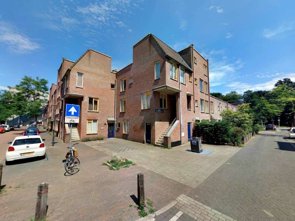 Antonie van Hemertstraat 21