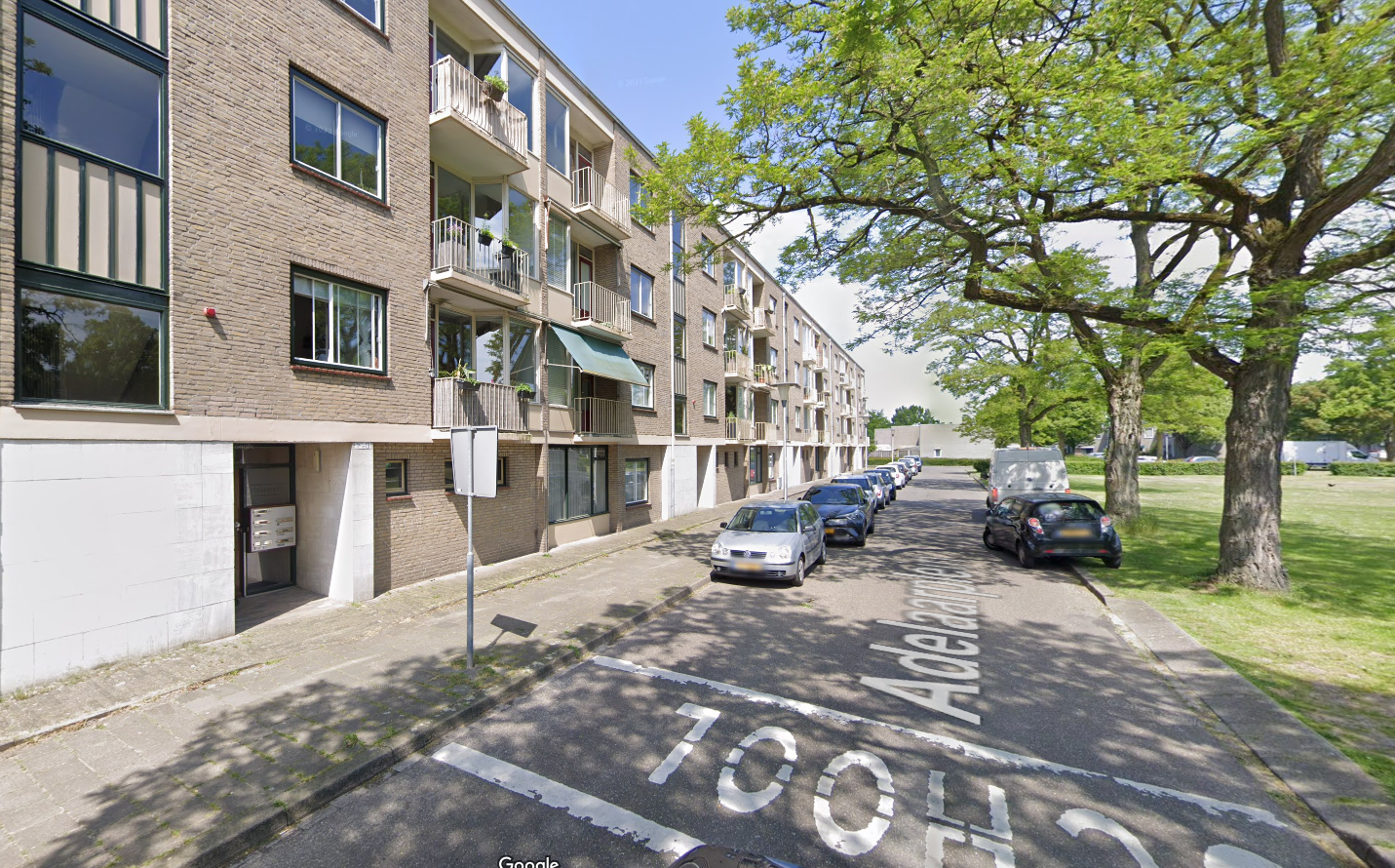 Adelaarplein 23