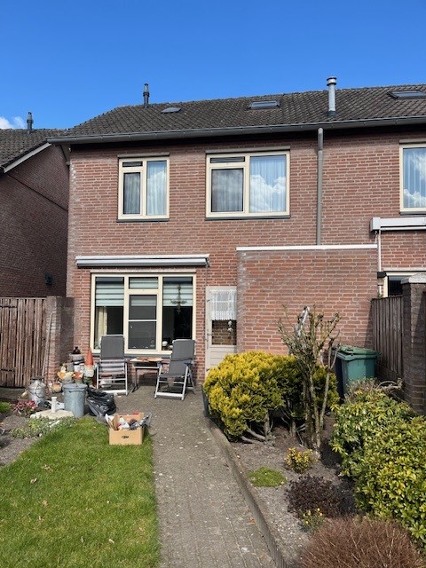 Pastoor Attendorenstraat 17