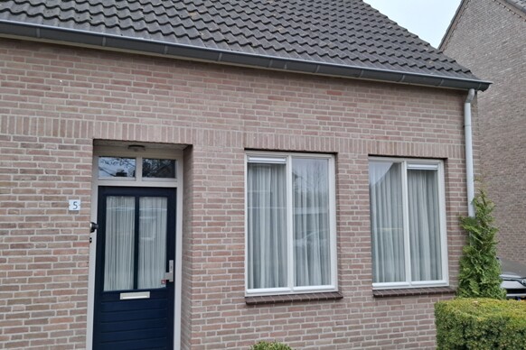 De Biezenvelden 5
