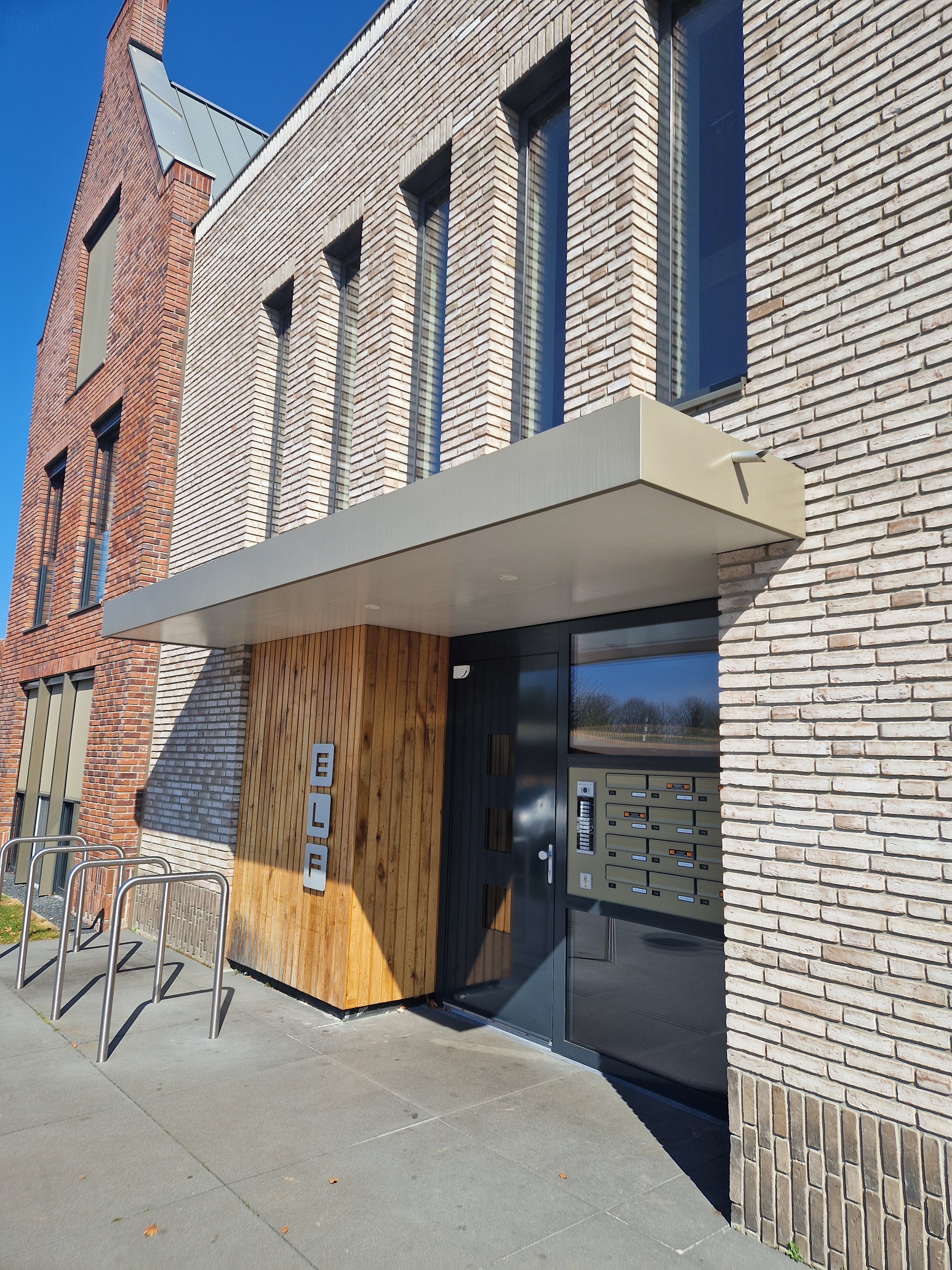 Van der Weidenstraat 11, 5708 EW Helmond, Nederland