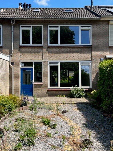 Deken van Den Heuvelstraat 18