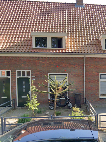 Van Hoofstraat 37, 5701 XA Helmond, Nederland