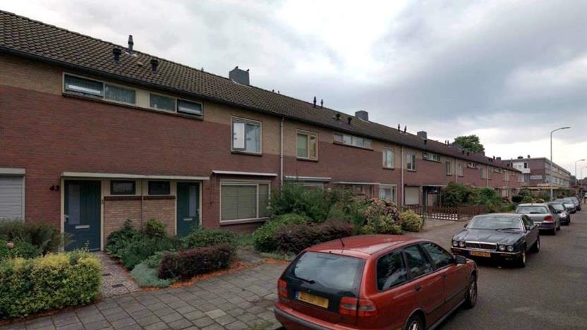 Claes Persoonslaan 1