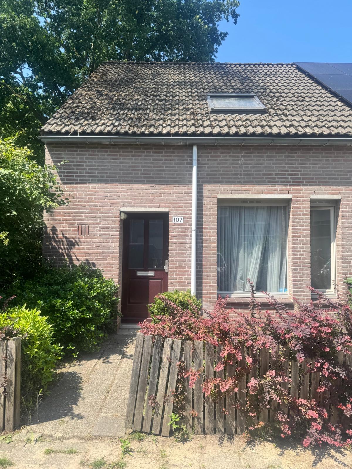 Drenthehof 107, 5709 CK Helmond, Nederland