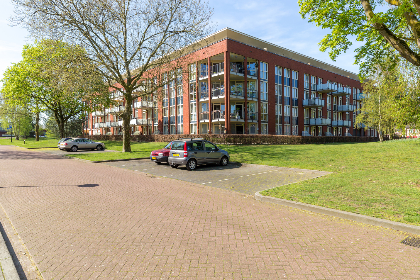 Wethouder van Den Eijndenstraat 95