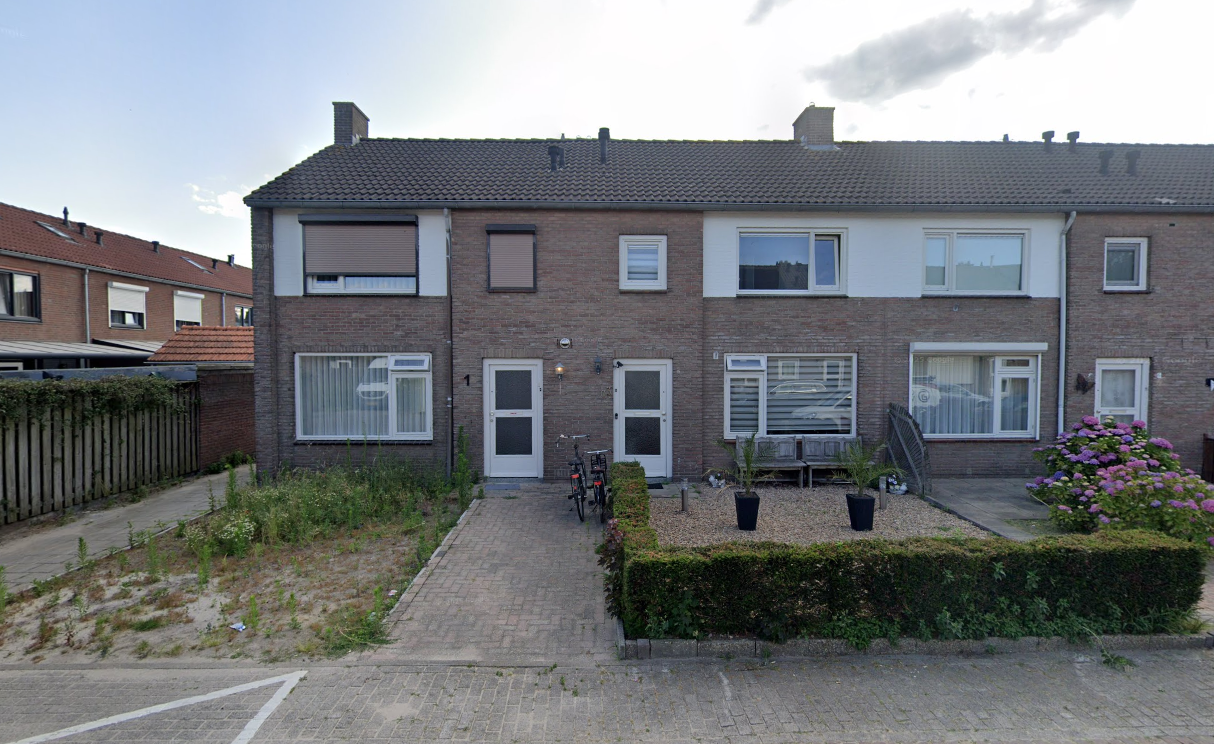 Pastoor Vissersstraat 1