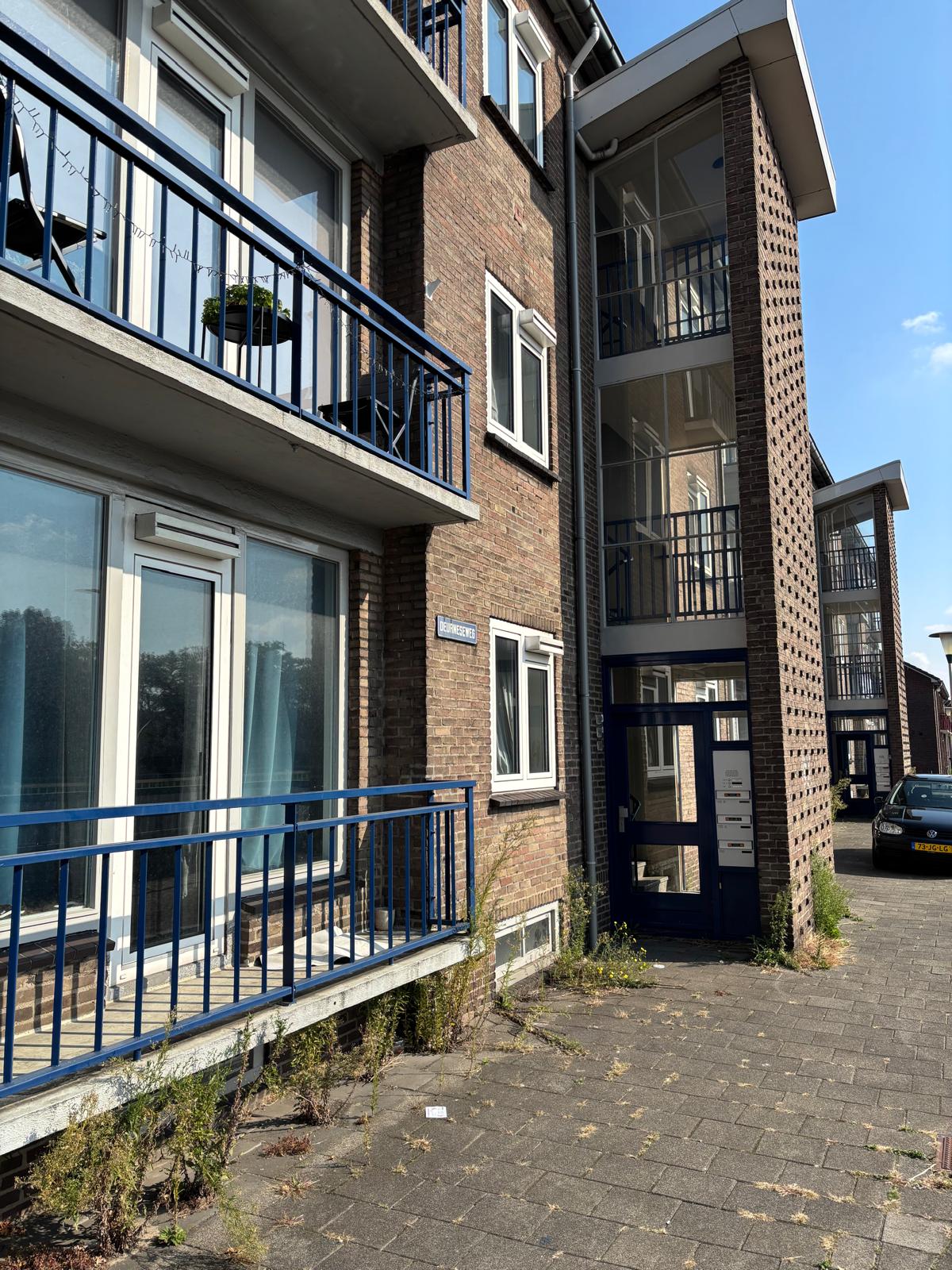 Deurneseweg 100, 5703 AD Helmond, Nederland