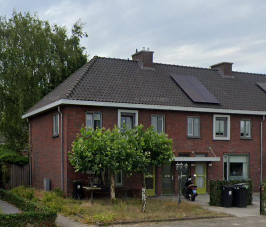 Burgemeester van Houtlaan 131, 5701 GE Helmond, Nederland