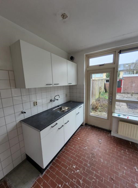 Bisschop Bekkerslaan 12