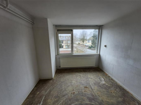 Bisschop Bekkerslaan 12