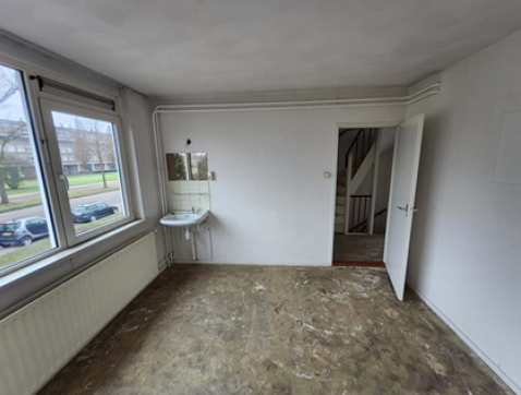 Bisschop Bekkerslaan 12