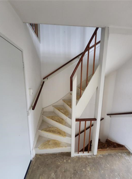 Bisschop Bekkerslaan 12