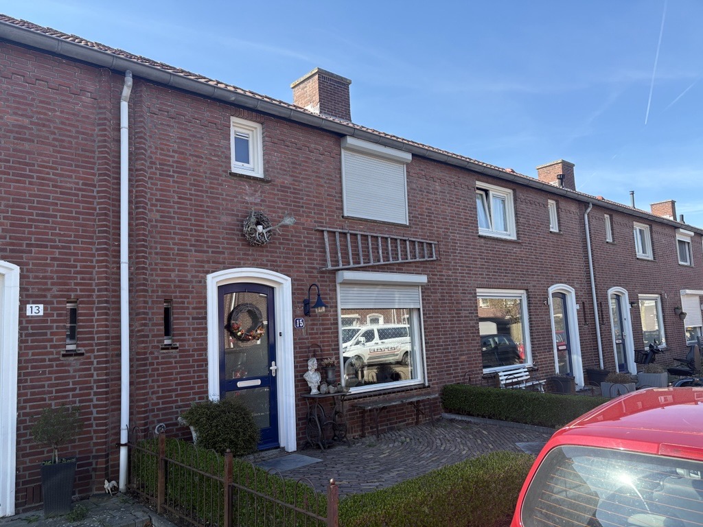 Pastoor Strijboschstraat 15, 5706 VB Helmond, Nederland
