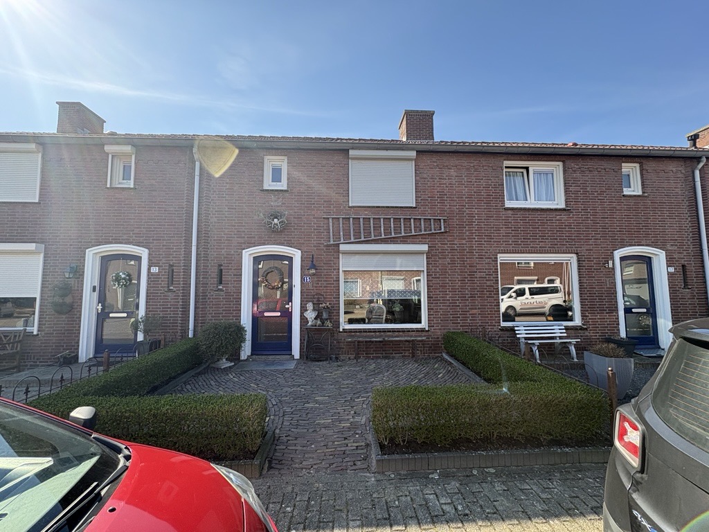 Pastoor Strijboschstraat 15
