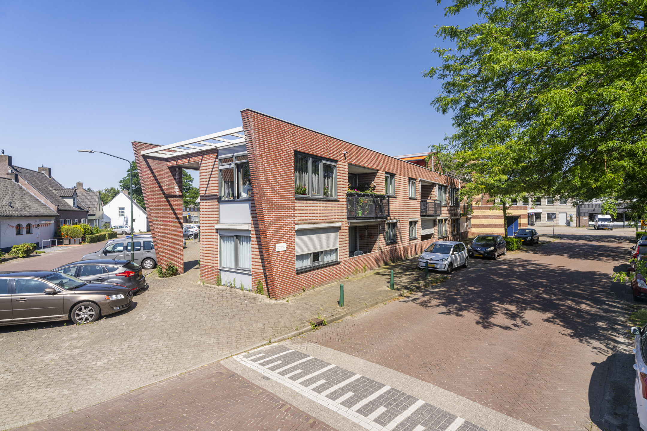 Dorpsstraat 38