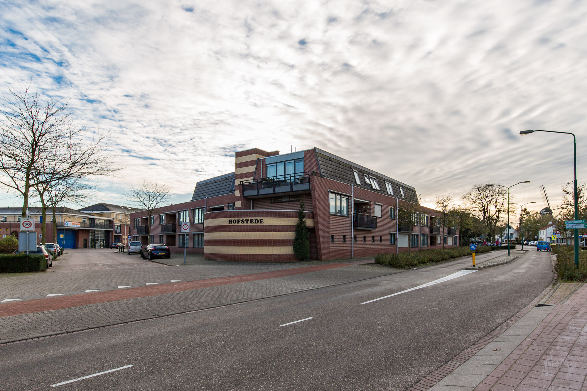 Dorpsstraat 38