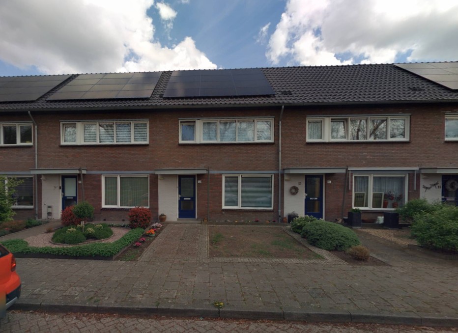 Burgemeester van Poppelstraat 13, 6021 BR Budel, Nederland