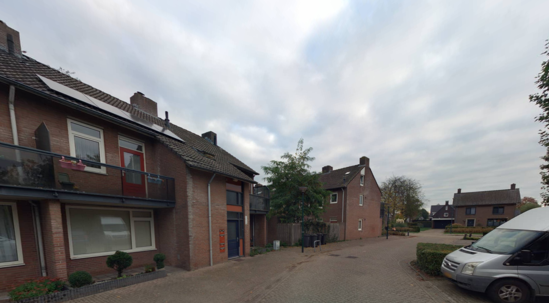 De Plataan 8